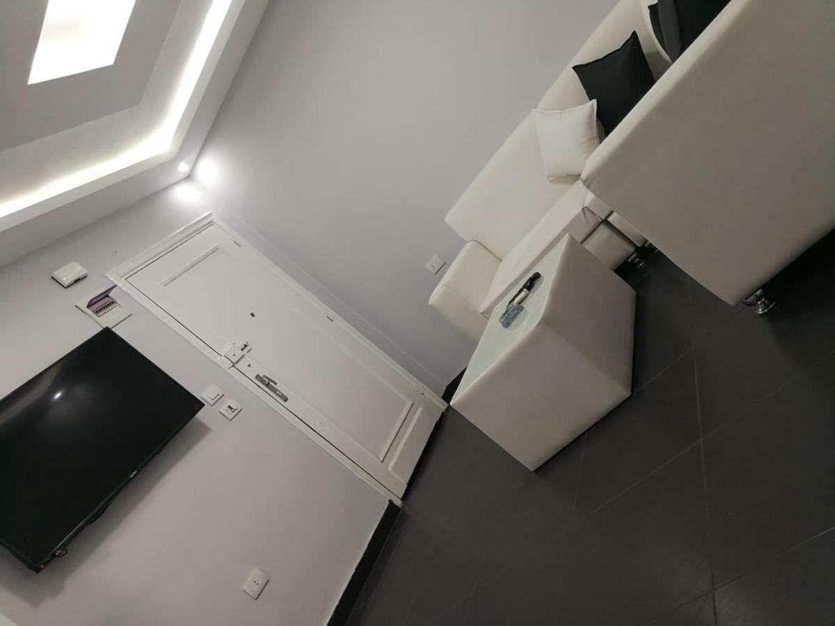 Lovely Apartment With Side Sea View Located In The Heart Of The Alexandria Exterior foto