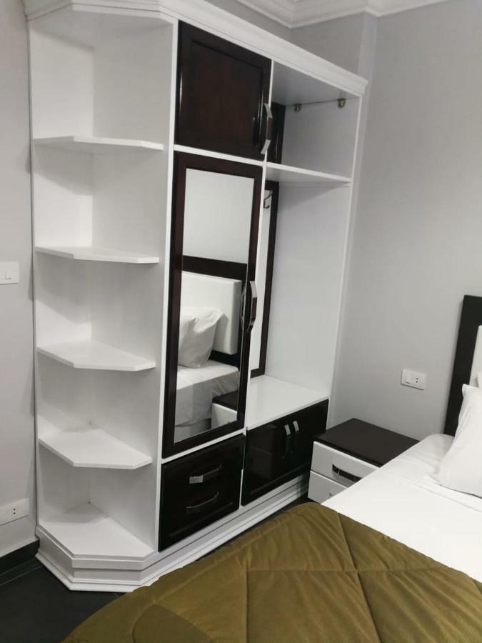 Lovely Apartment With Side Sea View Located In The Heart Of The Alexandria Exterior foto