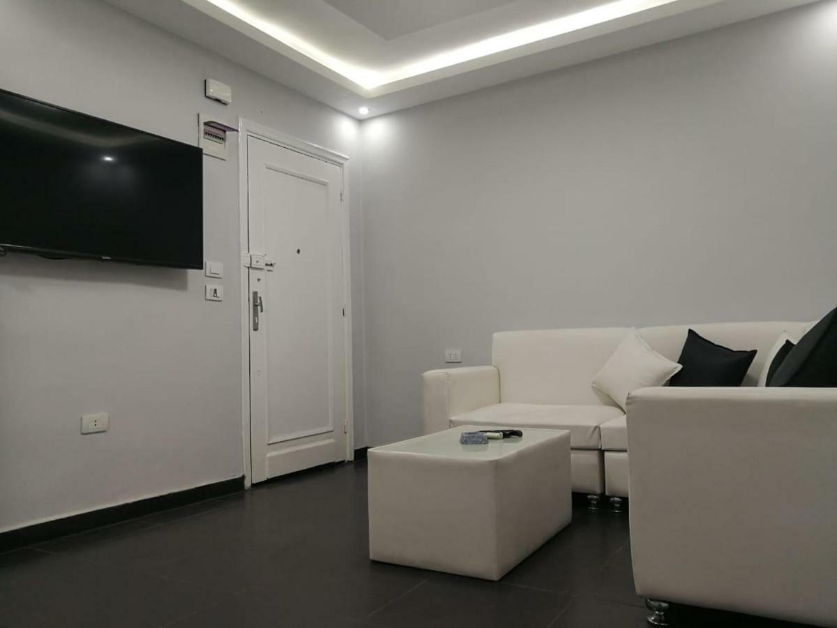 Lovely Apartment With Side Sea View Located In The Heart Of The Alexandria Exterior foto